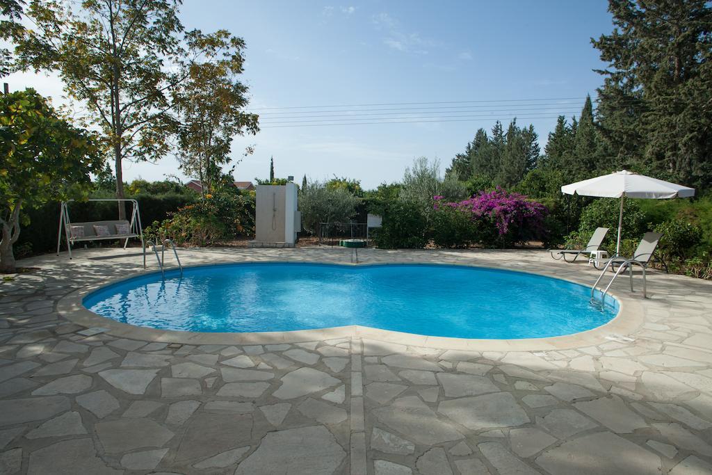 Villa Natasha Coral Bay Esterno foto