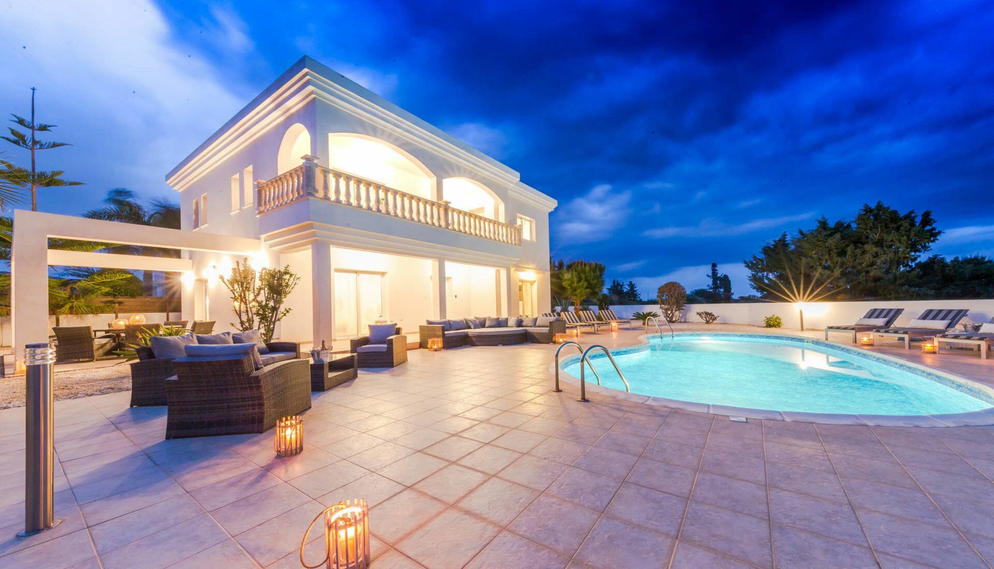 Villa Natasha Coral Bay Esterno foto