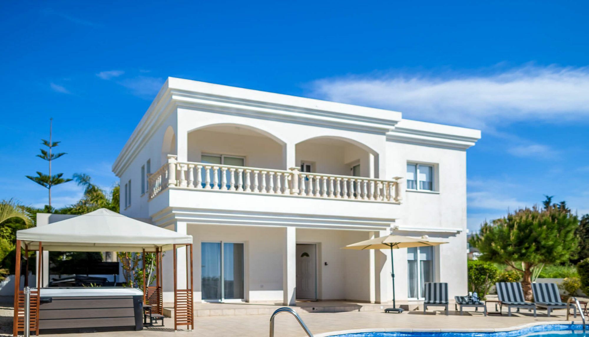 Villa Natasha Coral Bay Esterno foto